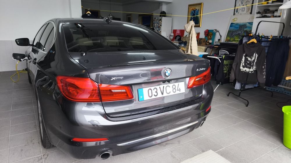 BMW  530E luxury