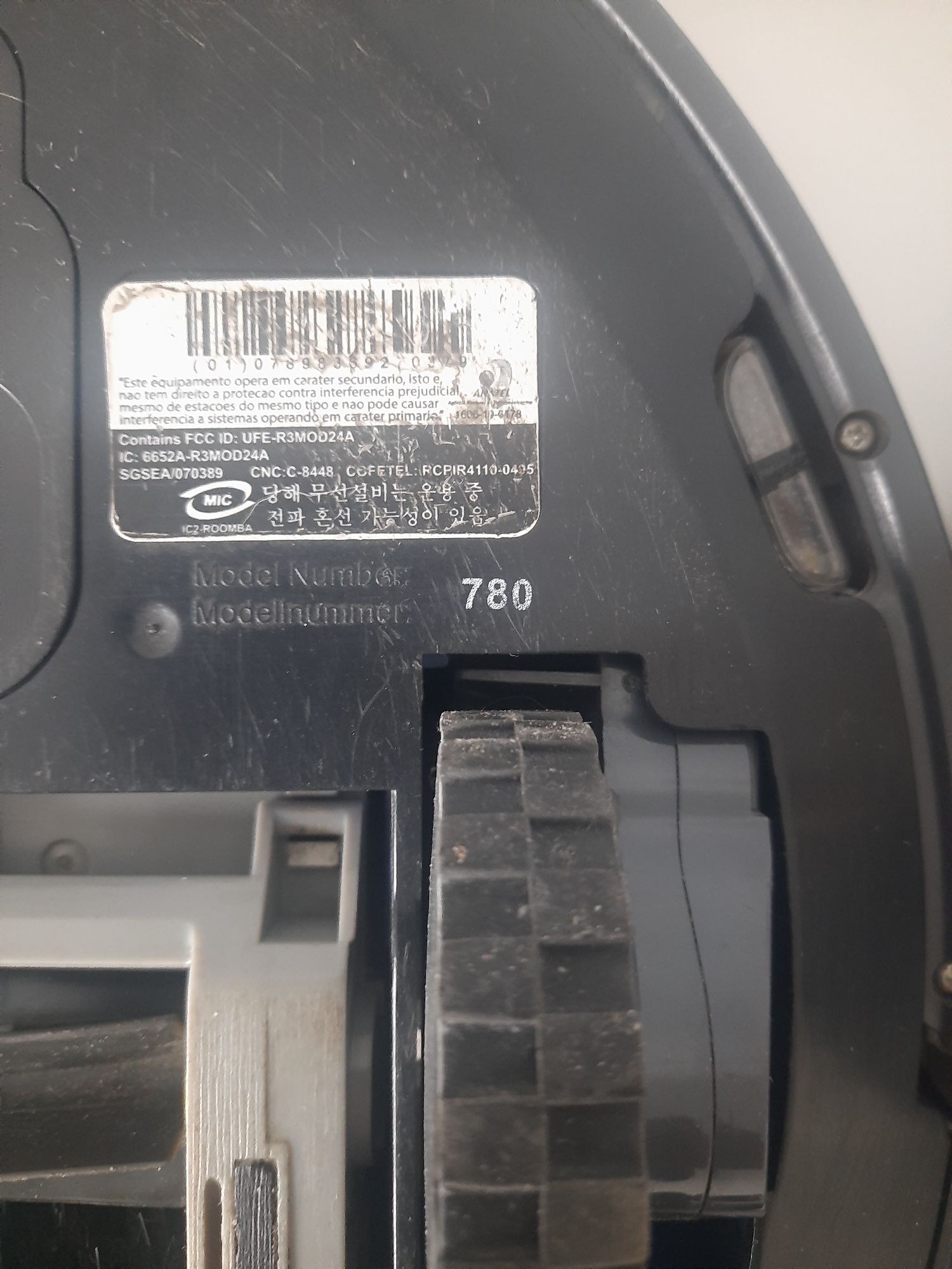 Odkurzacz i-robot 2 sztuki
