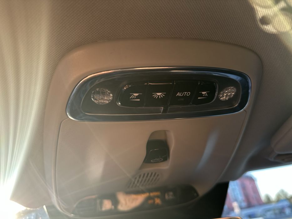 Продам Volvo XC90