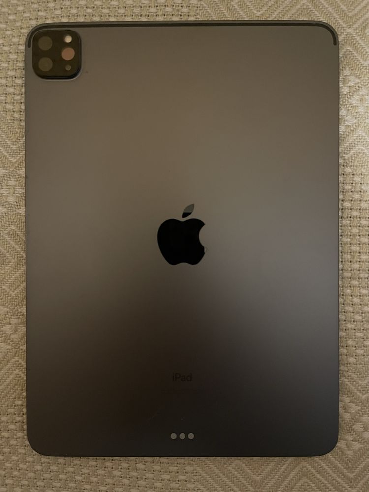 Apple iPad Pro 11”