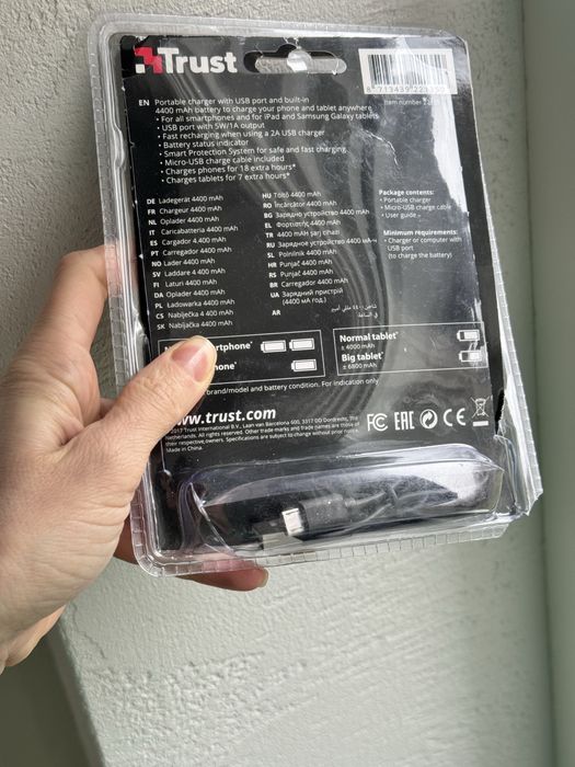 Павербанк Trust 4400, 8800 , 10 000 mAh