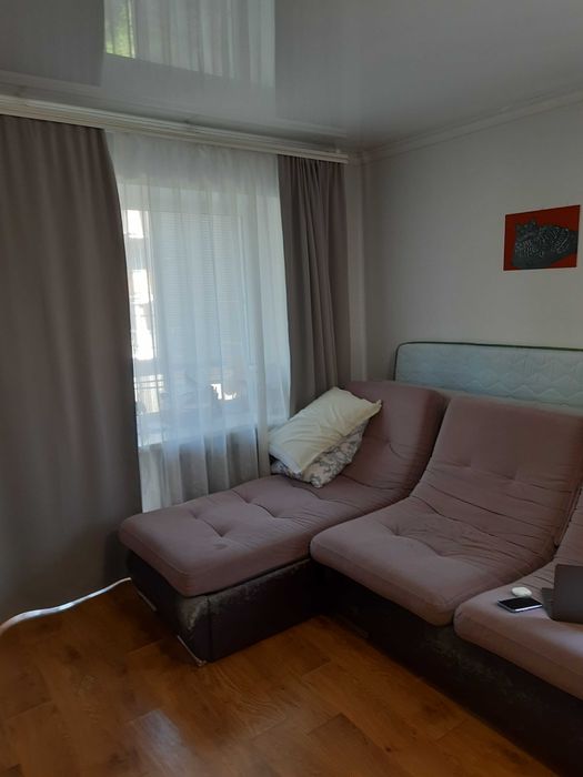 Продам 1-но комнатную квартиру в центре р-н Вала