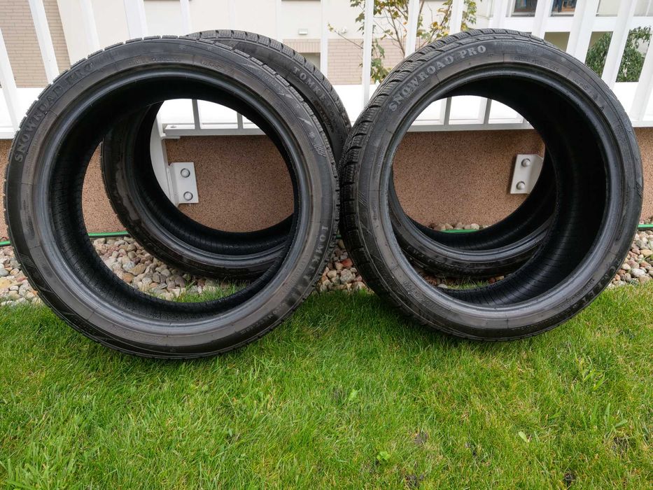 Opony zimowe Tomket Snowroad PRO 235/40R19 96V XL