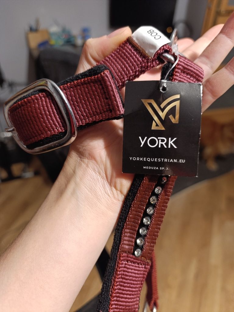 Kantar bordowy York z kryształkami