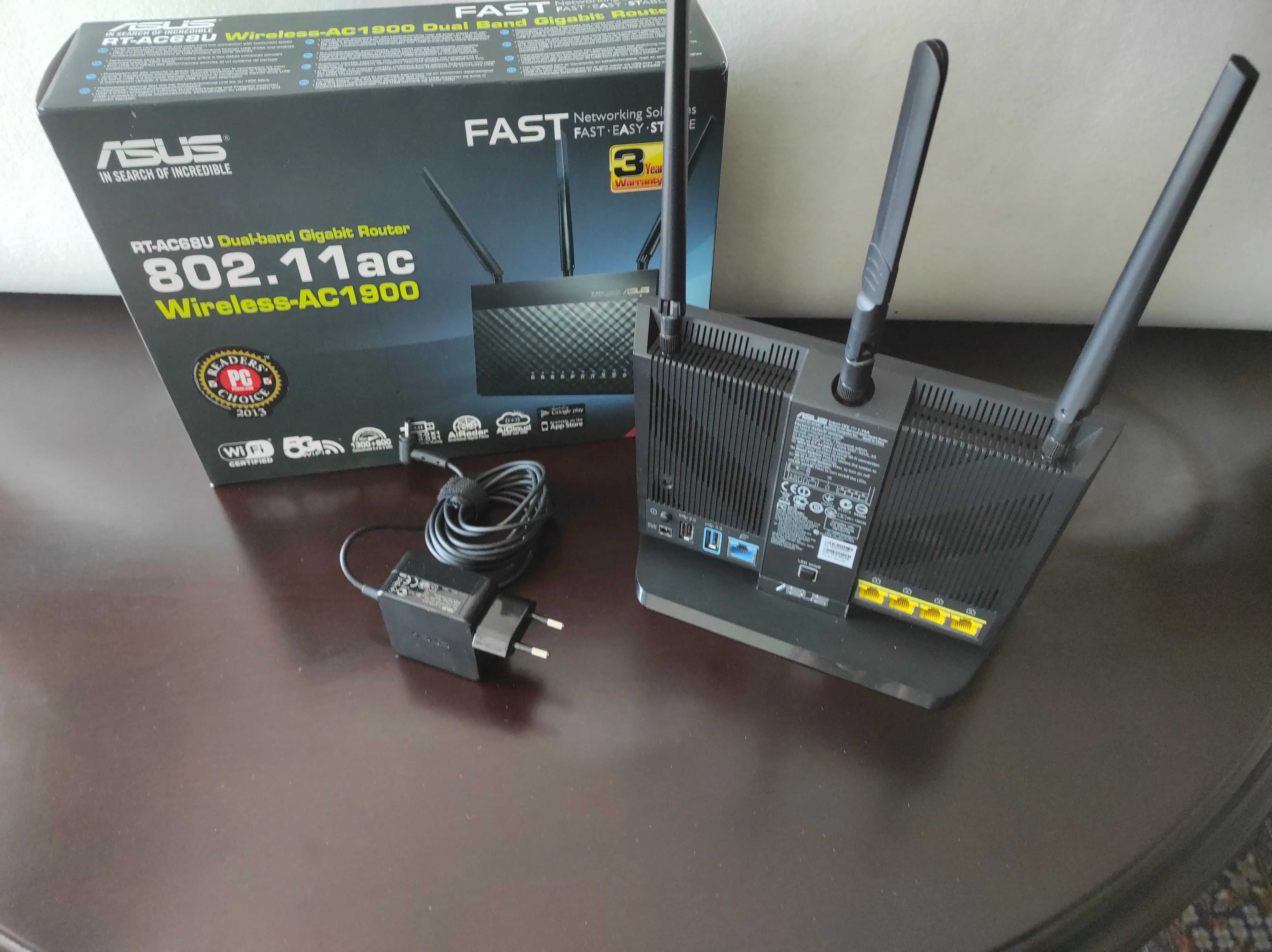 Router ASUS RT-AC68U - Impecável. Firmware de 2025/Ago/19
