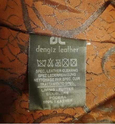 Продам добротную кожаную куртку-пиджак производства Турция б/у