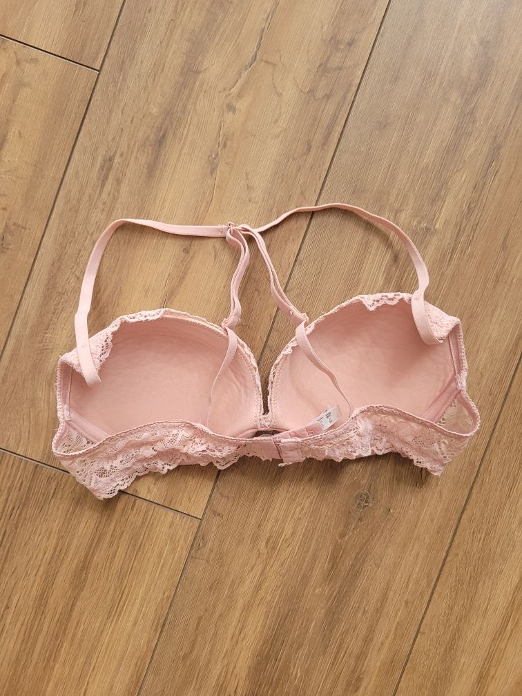 Primark Secret Possesions biustonosz push up skrzyżowane ramiączka 75C