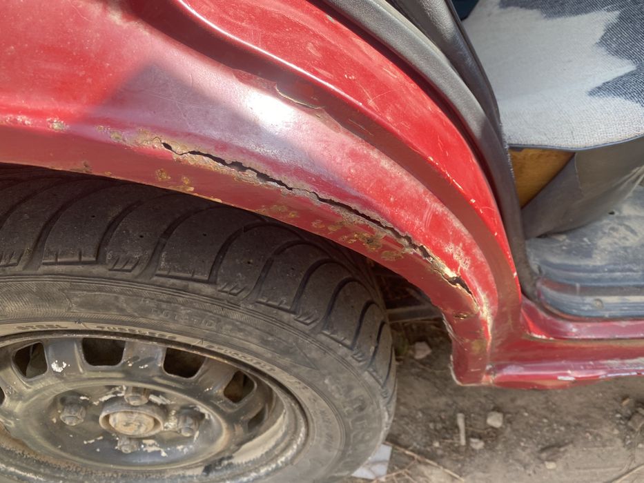 Мазда 323бф переоформляється