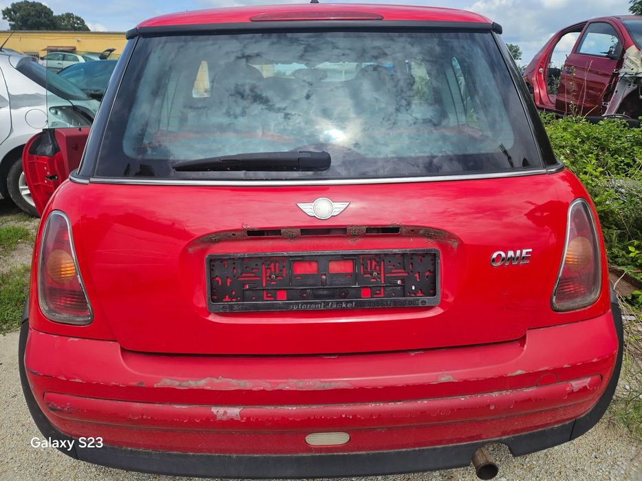 Klapa bagaznika tylna Mini One R50 3d hatchback 2002r 851/3 Chili Red