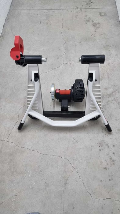 Rolo de treino de ciclismo Elite Rampa Smart Zwift Interativo