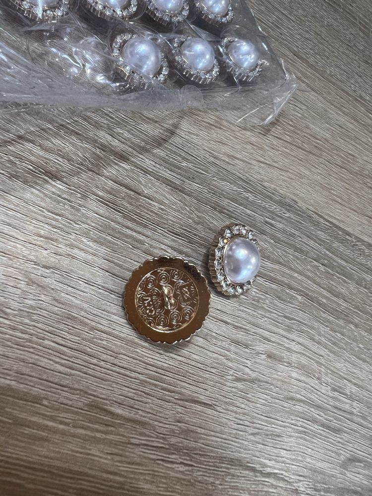 Брендові гудзики, пуговицы Шанель, Chanel
