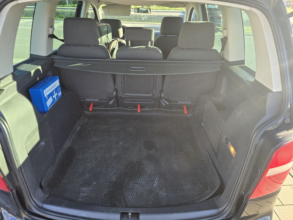 VW Touran 1.6 MPi