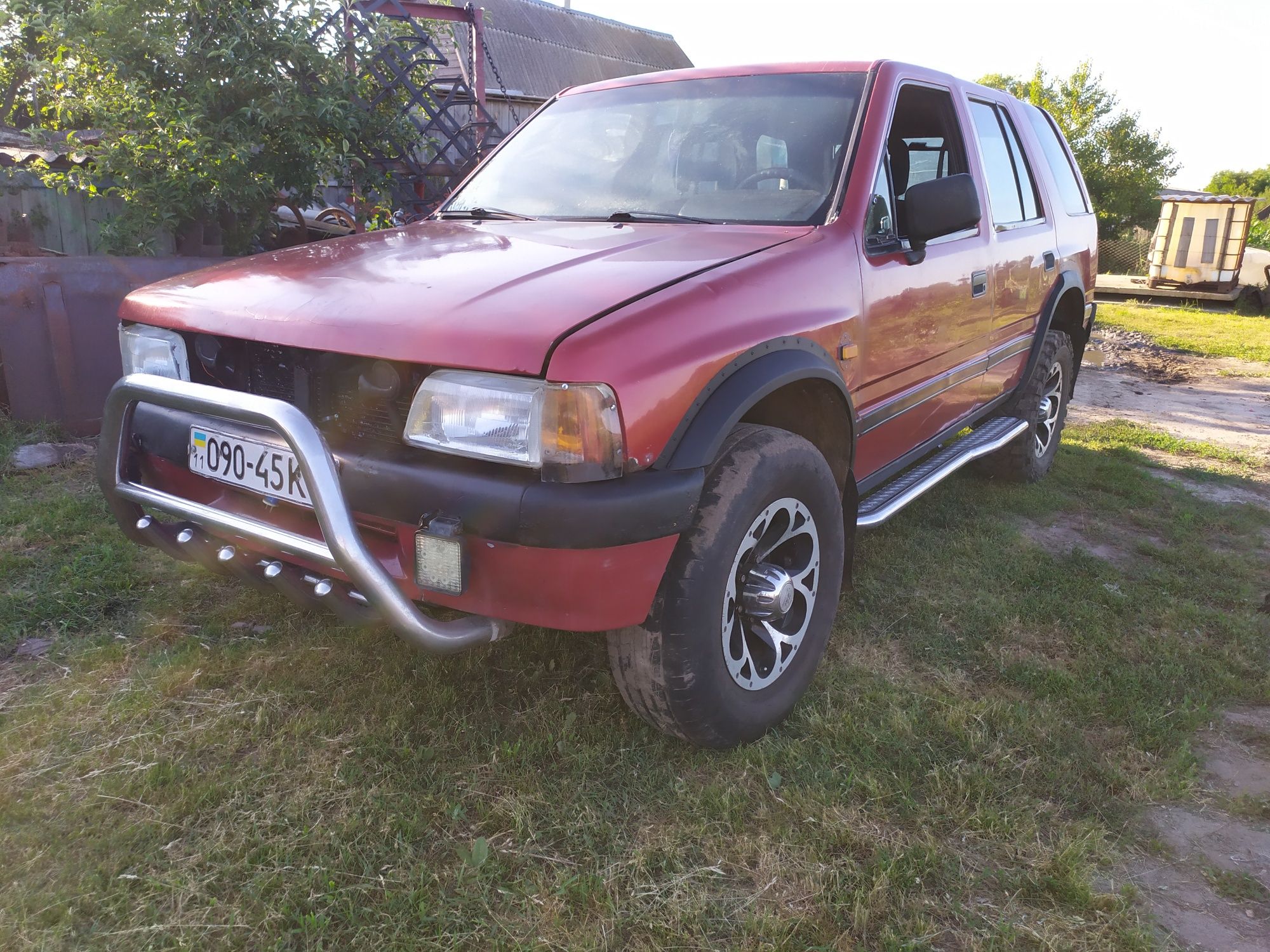 Продам їздову машину Opel Frontera 2,8