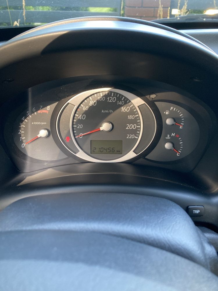 Hyundai Tucson 2.0 benzyna 210 kkm 2 wlasciciel w kraju