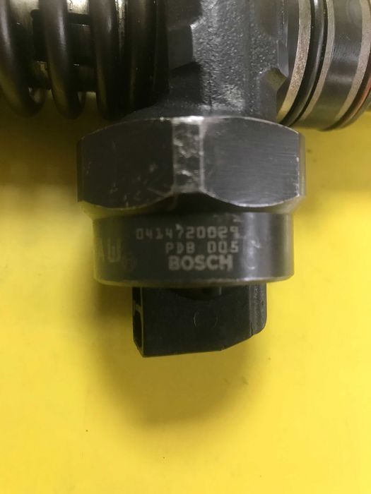Б/у форсунка BOSCH 038130073AC-0414720029