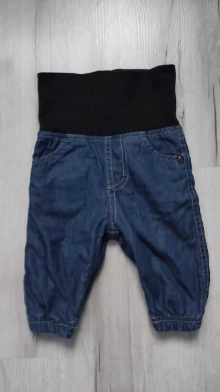 Spodnie jeans firmy Newbie rozmiar 0-3 miesiące