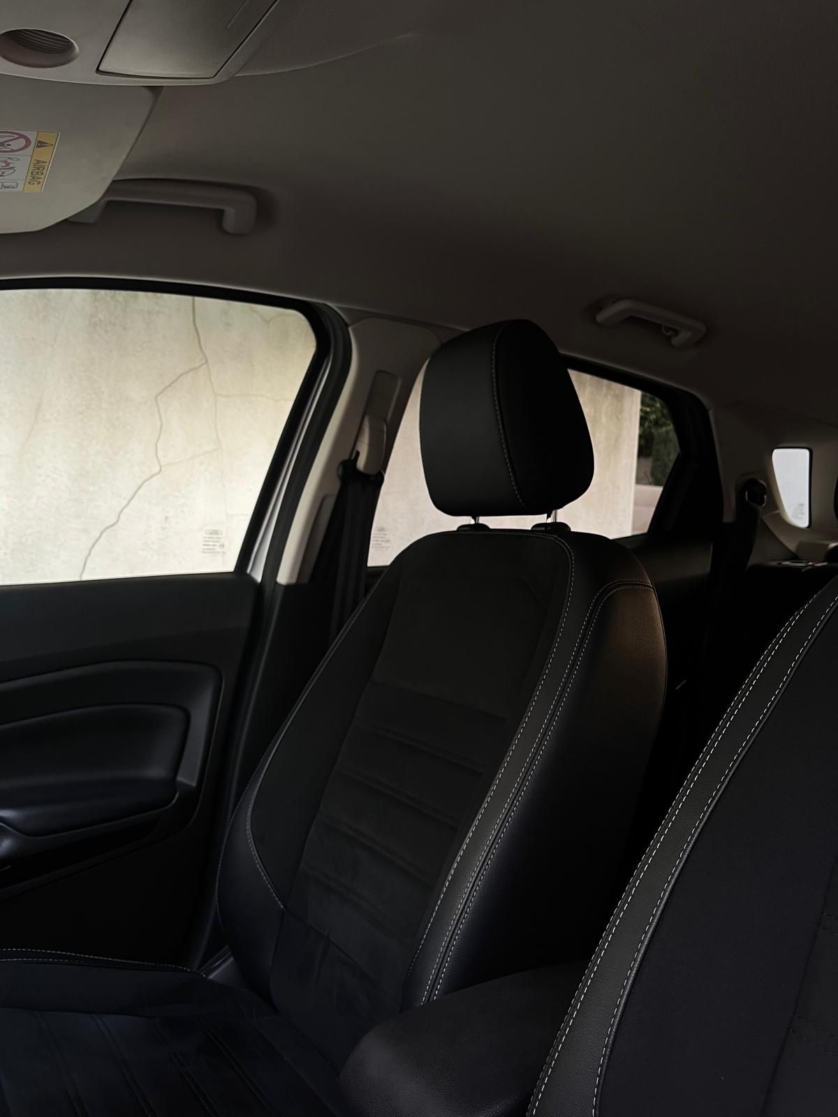 Ford EcoSport ST Line com garantia da marca até junho 2027