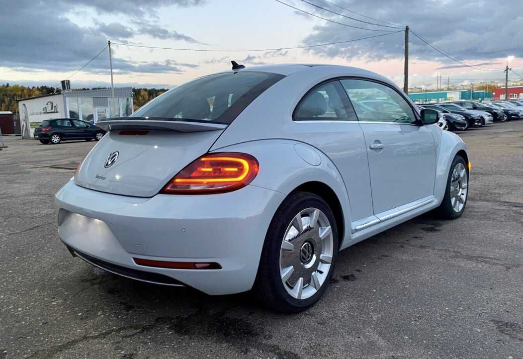 Volkswagen Beetle 2018 2.0 турбо