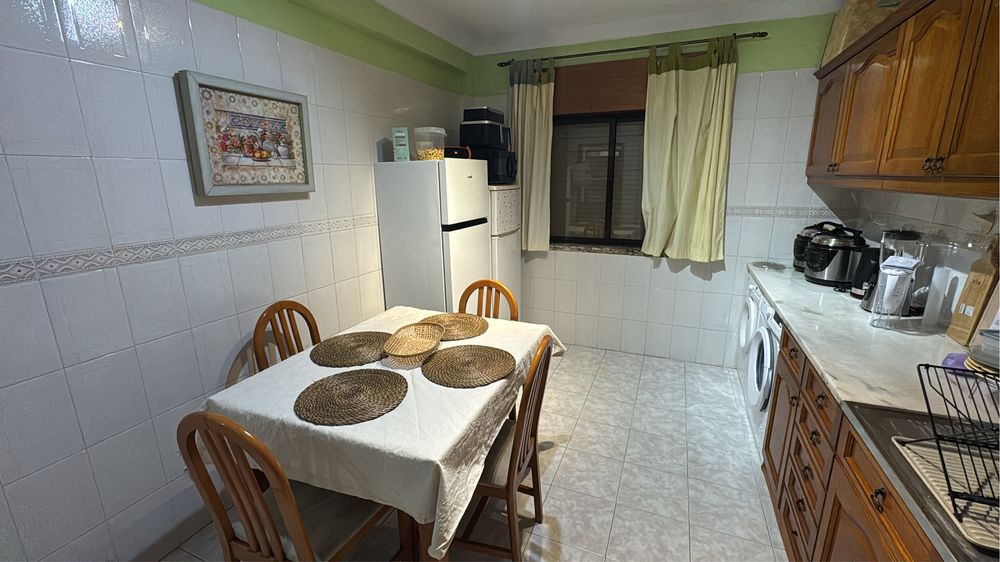 Quartos em Setubal proximo ao Alegro