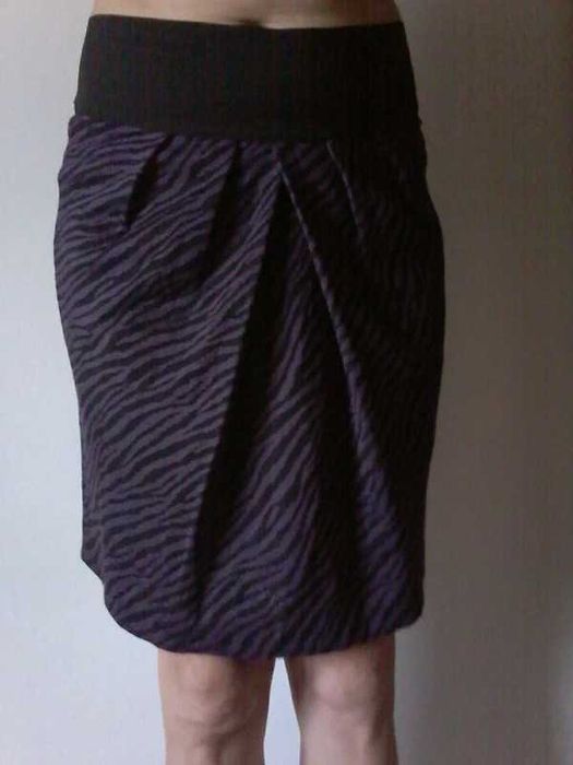 spódnica krótka na gumce fioletowa 38