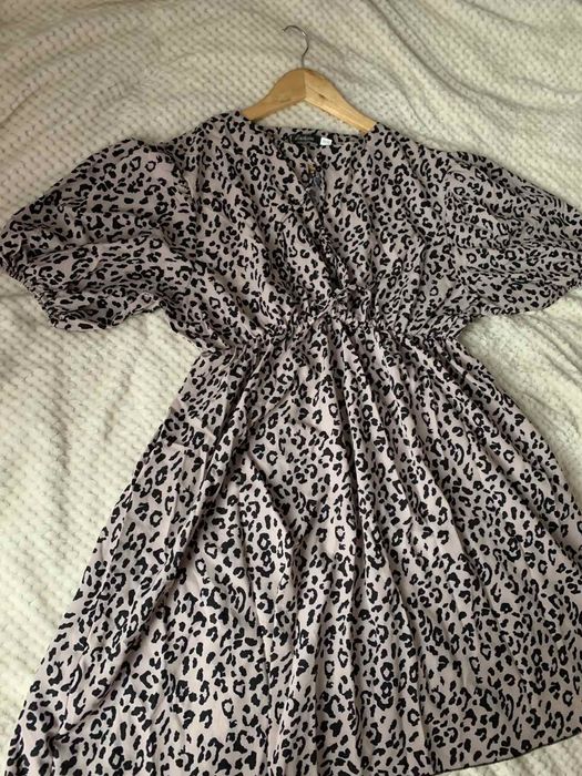 Леопардова сукня