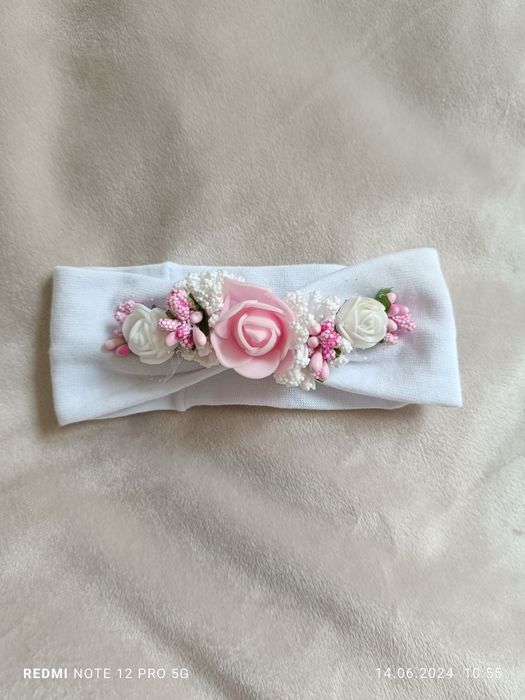 Sprzedam piękną sukieneczkę z opaską