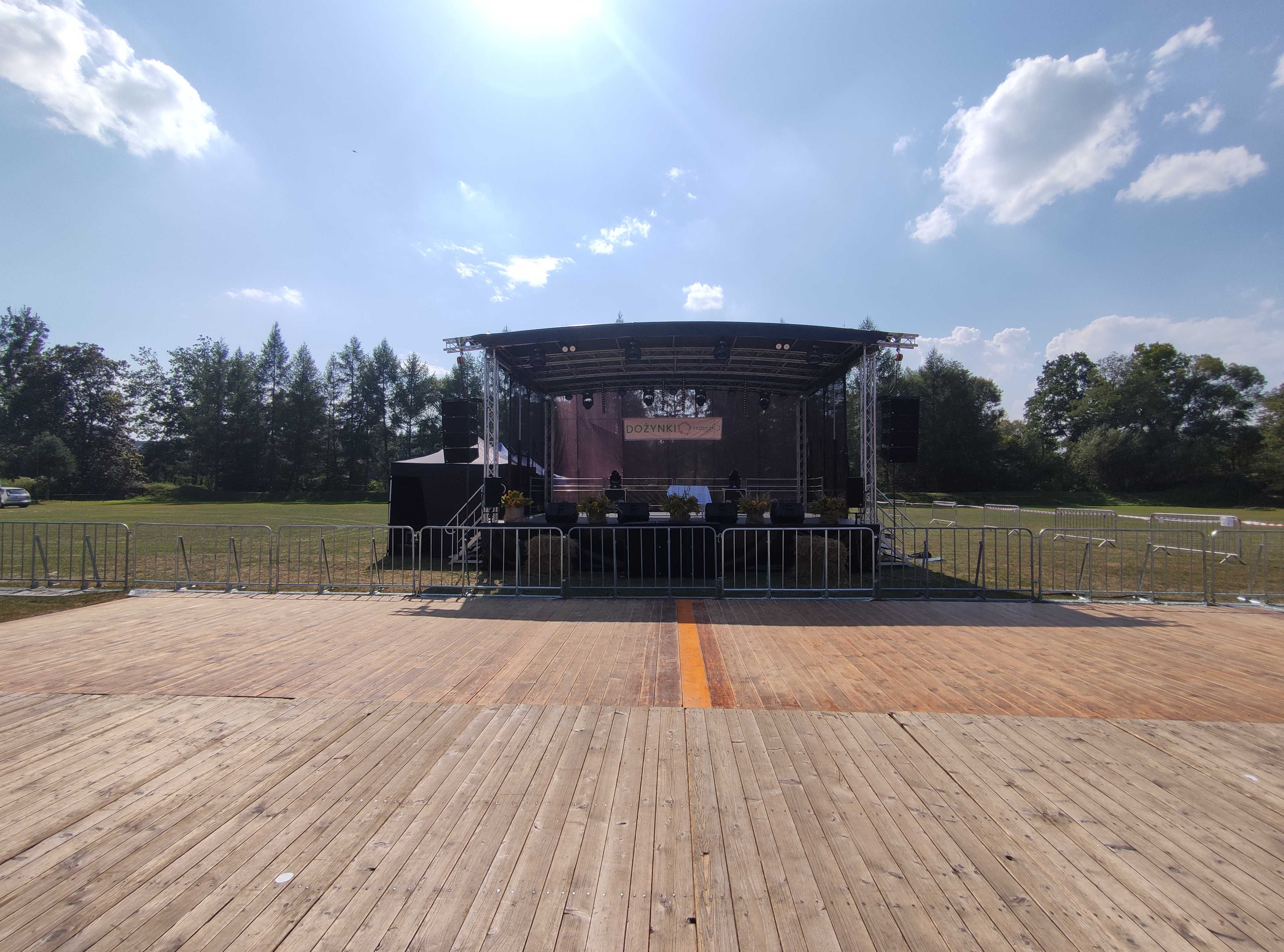 Technika Estradowa, Nagłośnienie, Oświetlenie, Ekran, Scena, Agregat