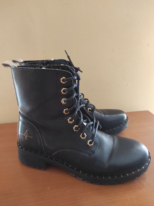 Vendo botas marca Liliana filipa