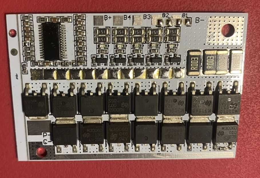 Плата балансуваня та захисту Li-Ion акумуляторів BMS 5S 4S 3S 21В 100A