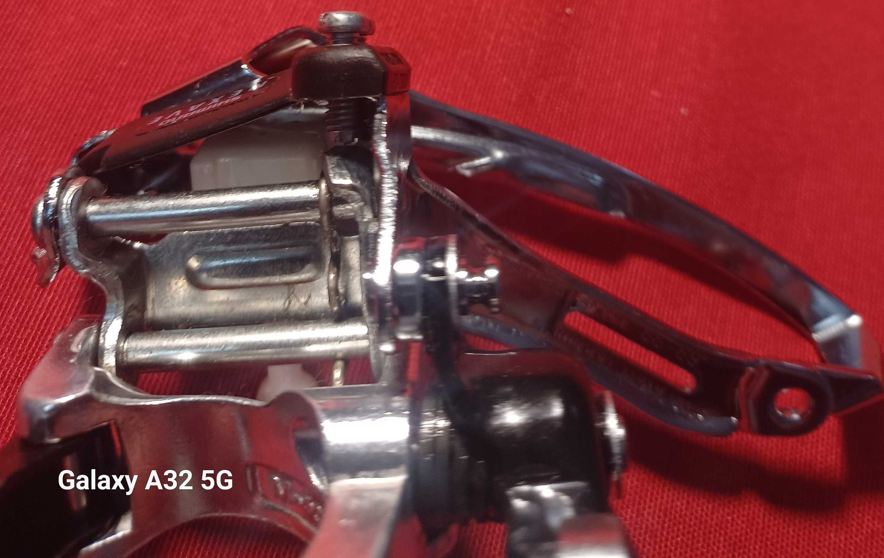 Przerzutka Shimano Nexave   FD-T300 przednia