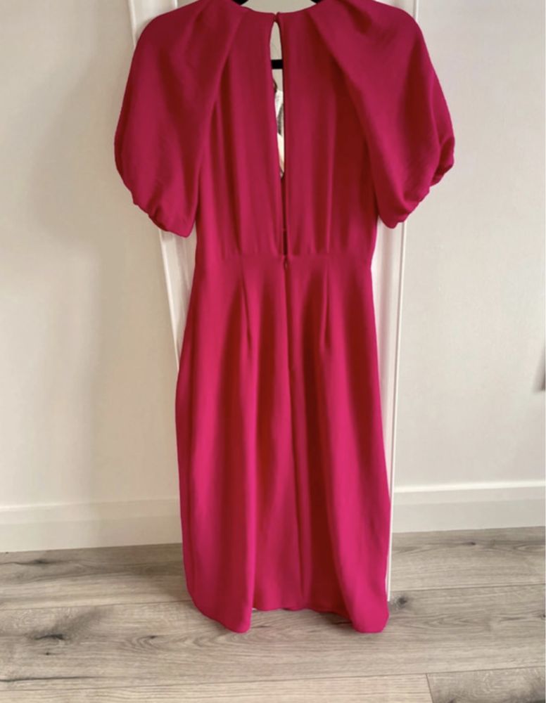 Sukienka ZARA midi długa malinowa różowa fuksja z rozcięciem