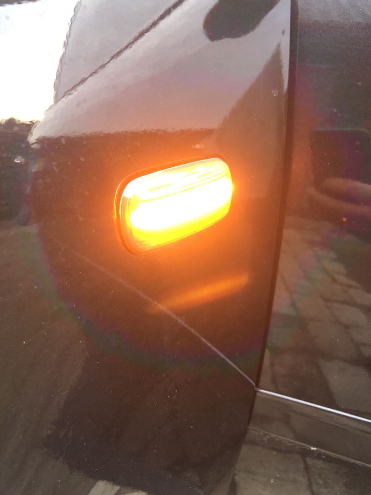 Вказівник повороту AUDI A3,S3,A4,S4,RS4,B6,B8,A6,S6,RS6,C5,C7