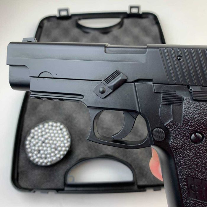 Металевий пістолет Sig Sauer на пулях 6мм для дітячий залізний Іграшка