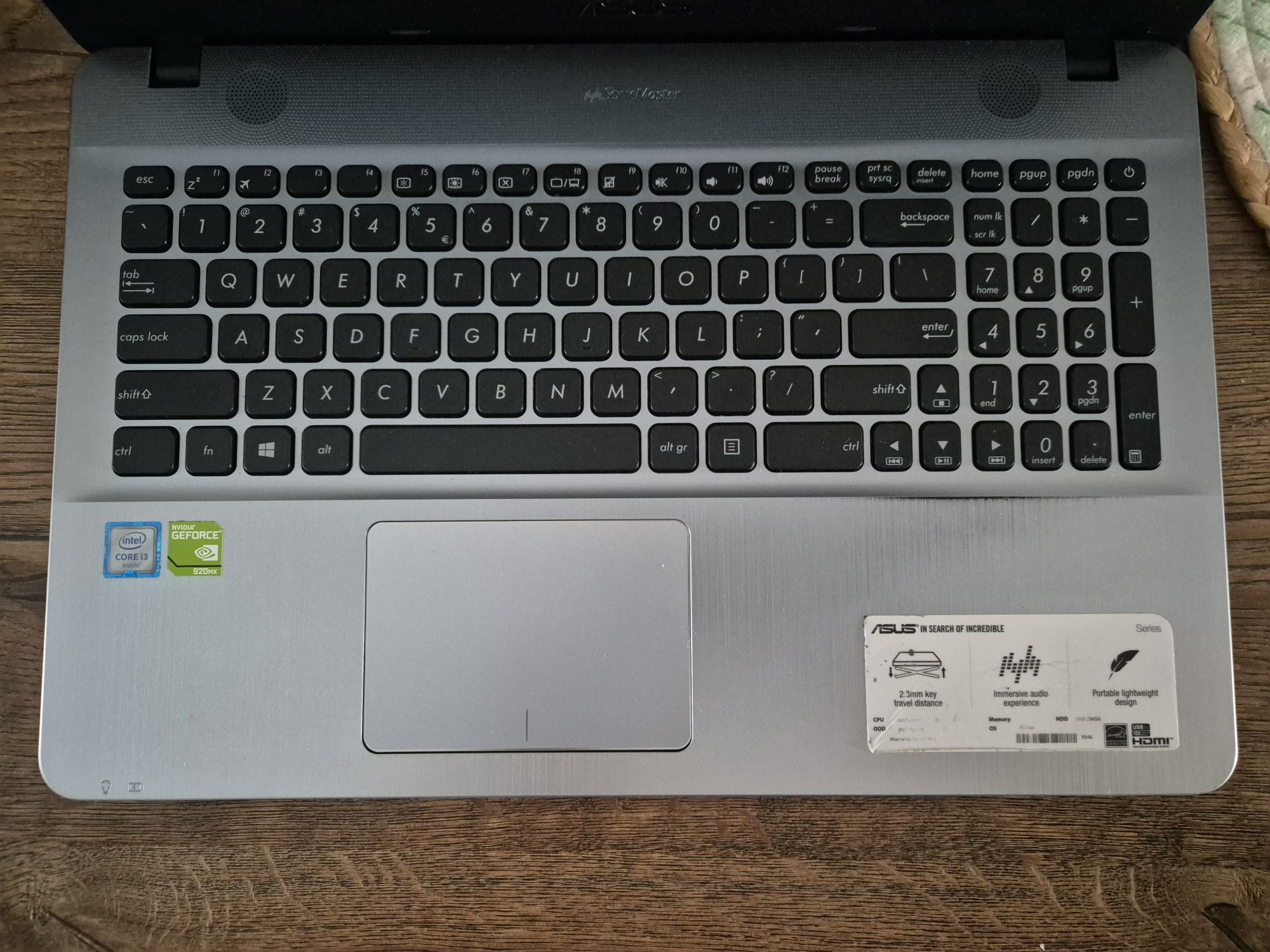 Laptop Asus A541U