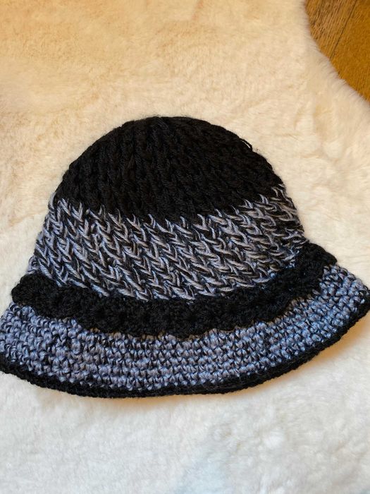 Kapelusz czapka czarna szara szalik czarny szary komplet  na zimę