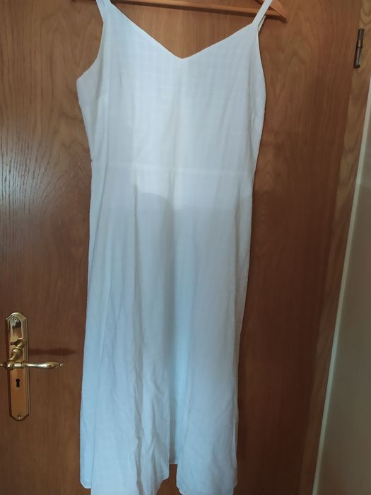 Vestido branco da GAP