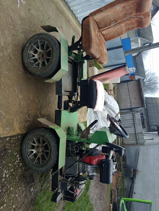 Продам міні-трактор 4х4