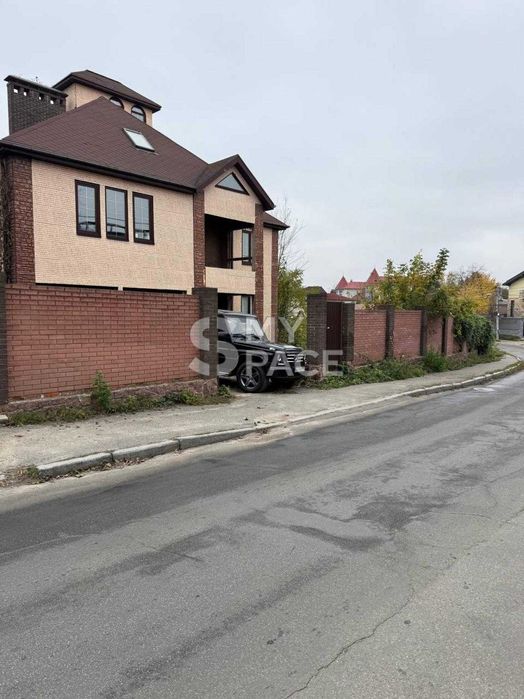 Будинок 410м2 Нечуя-Левицького Монтажників Радченка Солом'янка