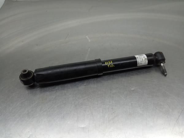 Amortecedor trás direito RENAULT Kadjar (HA_, HL_)