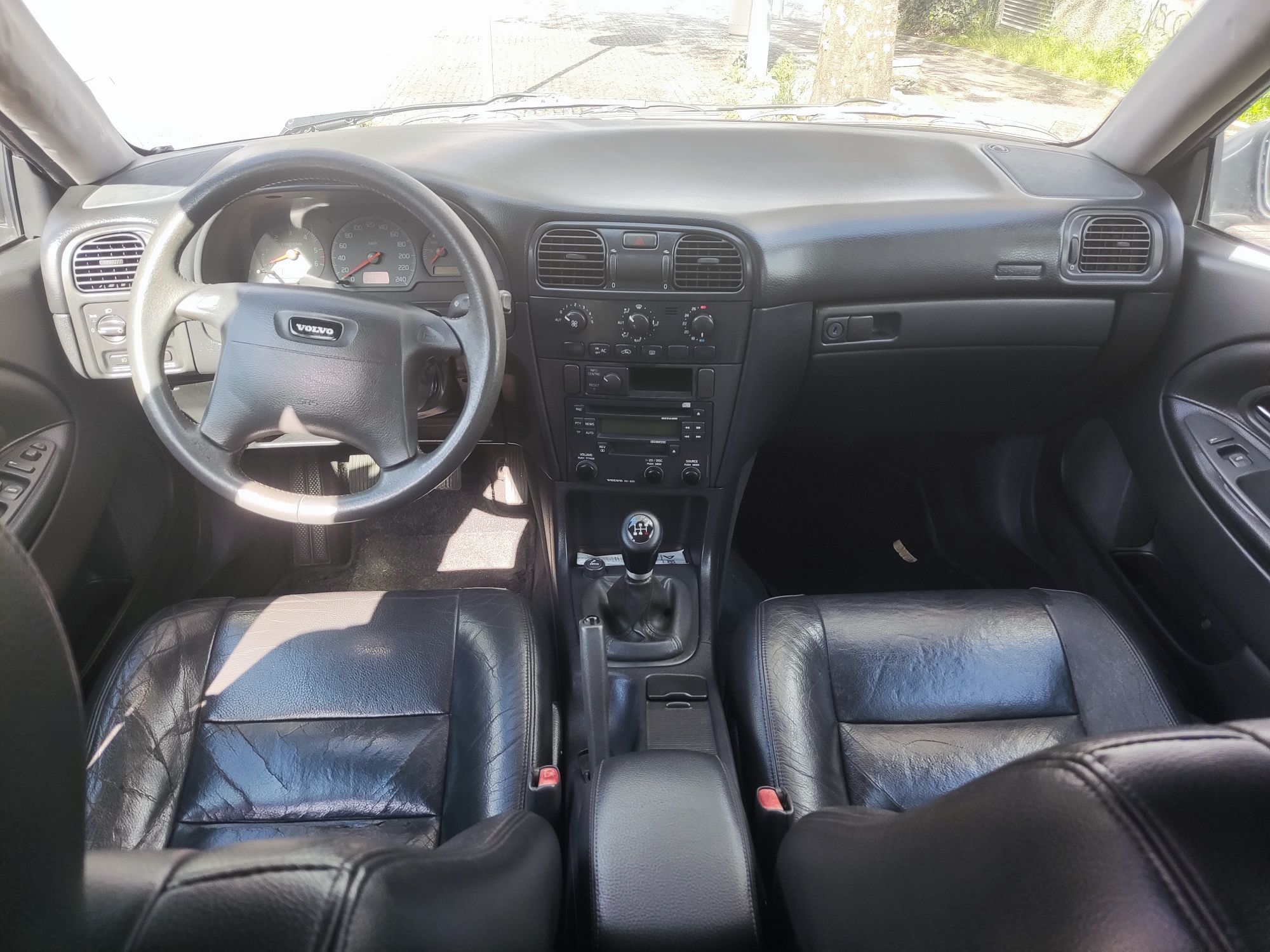 Volvo V40 1.9d ano 2002