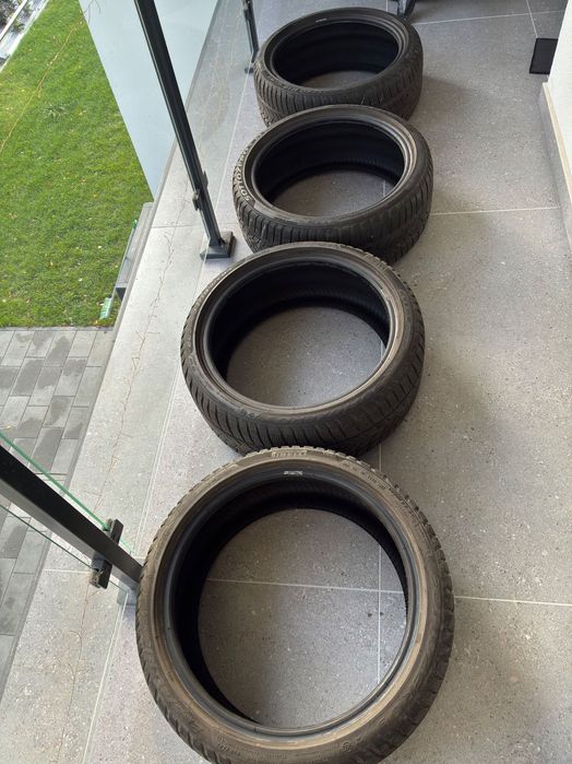 Opony zimowe premium Pirelli 225/40/18 runflat BMW, Mini