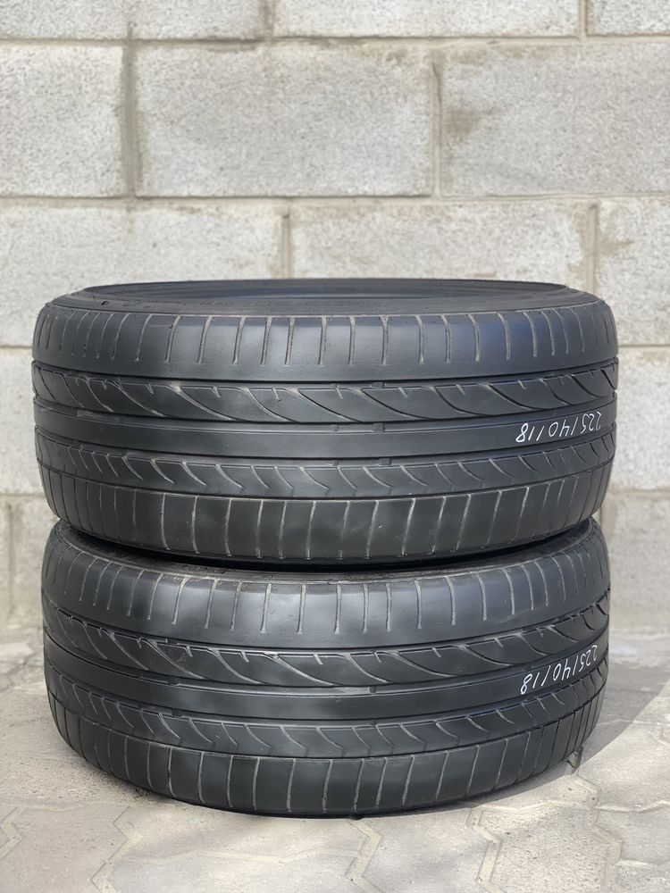 Пара резини 225/40/18 Літо Bridgestone POTENZA 11 Рік