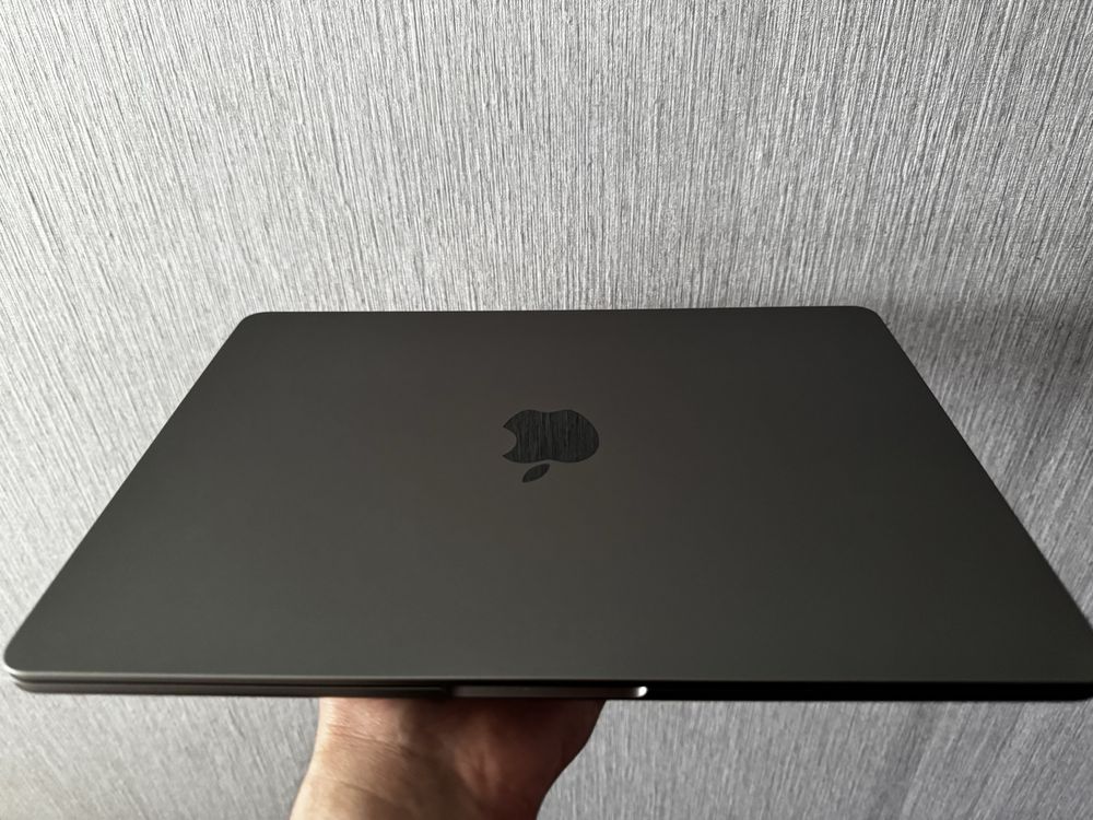MacBook Air 13,6 M2 8/512 Space Gray