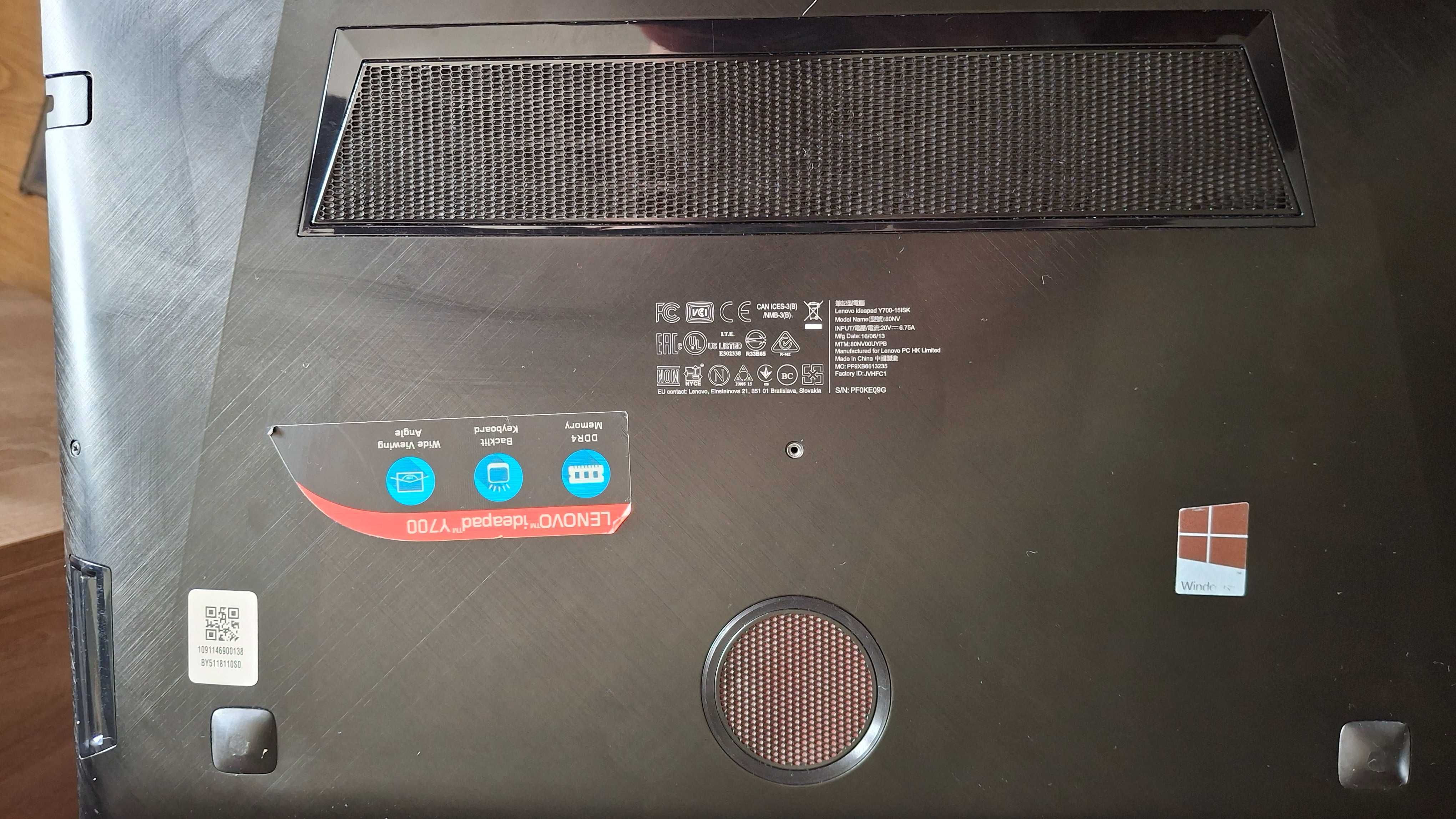 Laptop Lenovo ideapad Y700-15ISIK