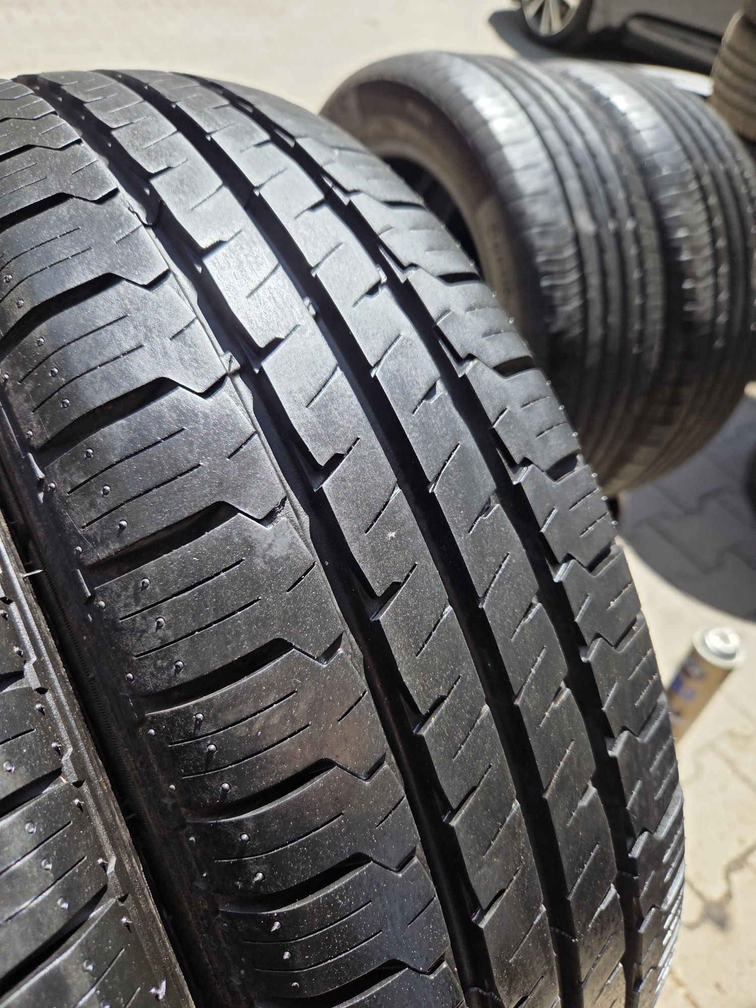 Hankook vantra 195/70/15c para jak nowe