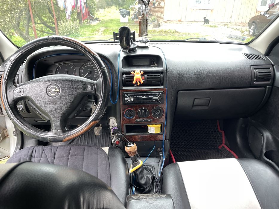 Опель Астра G 2001 р 2.0 тді