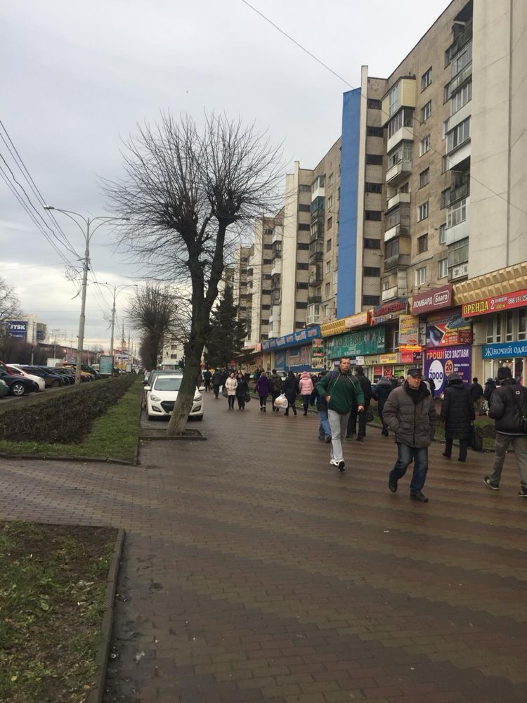 Оренда магазину по проспекту Коцюбинського