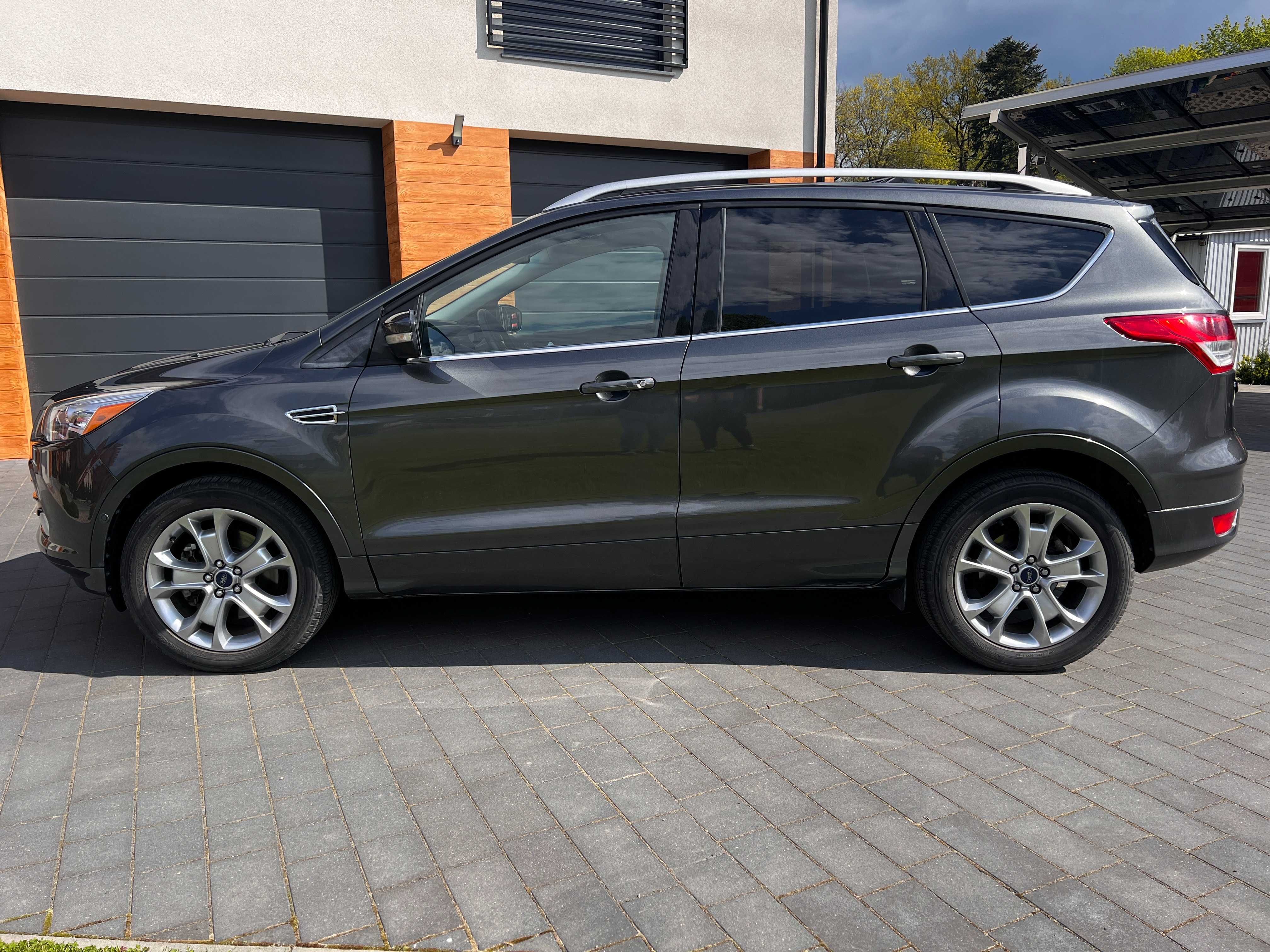 Ford ESCAPE Titanium EcoBoost 4WD 2016