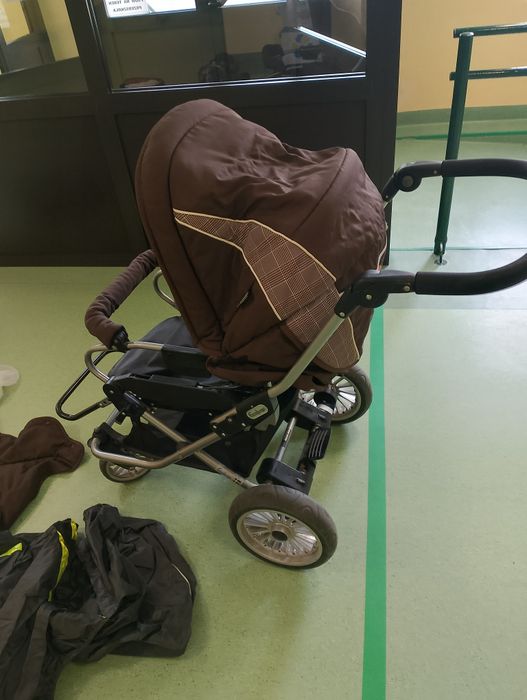 Sprzedam wózek dziecięcy