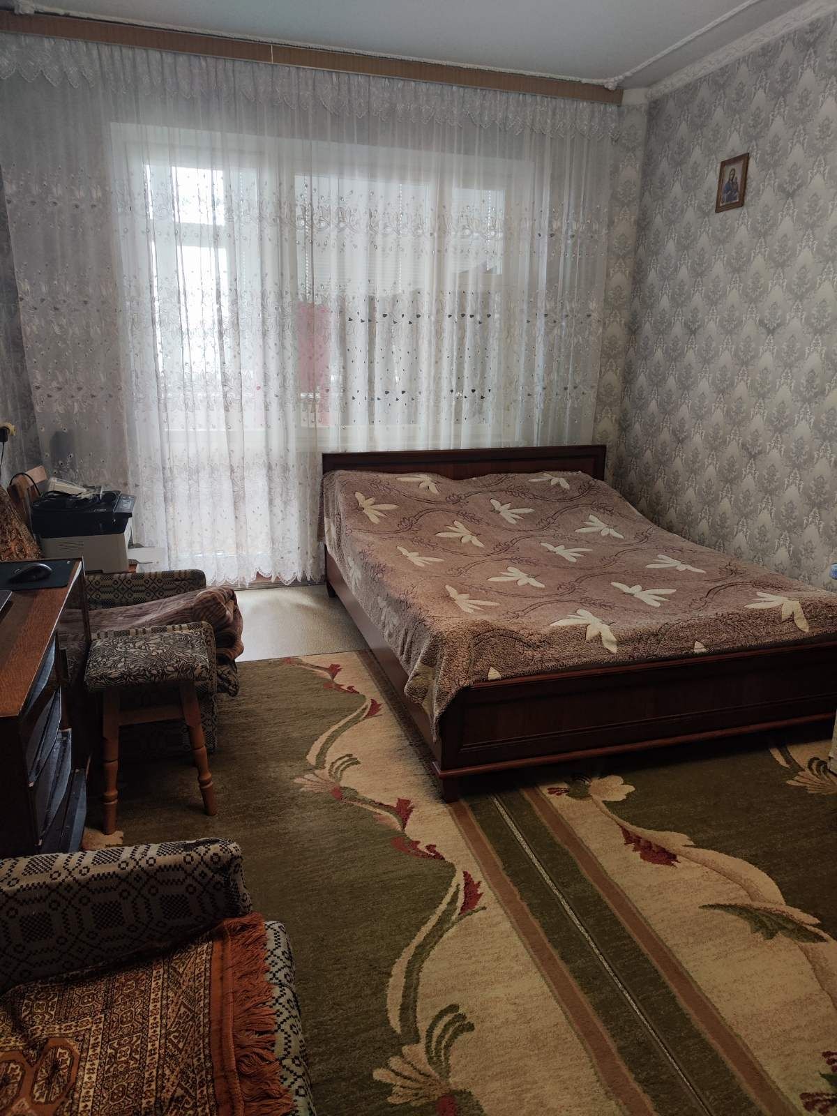 Продам  1  кімнатну  квартиру  на павлюченко
